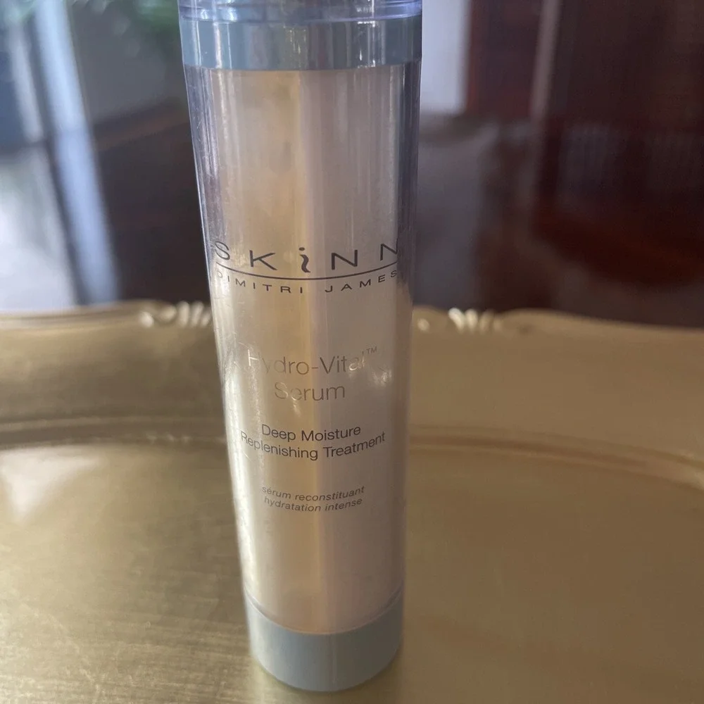 Skinn HydroVital Serum Deep Moisture‎ Replenishing Treatment 2.0 FL Oz Sealed